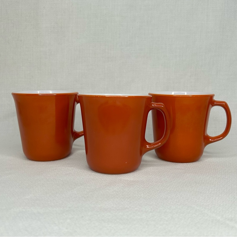 Pyrex Corning Vintage Milk Glass Burnt Orange Rust Coffee Cup D Handle Mug Retro